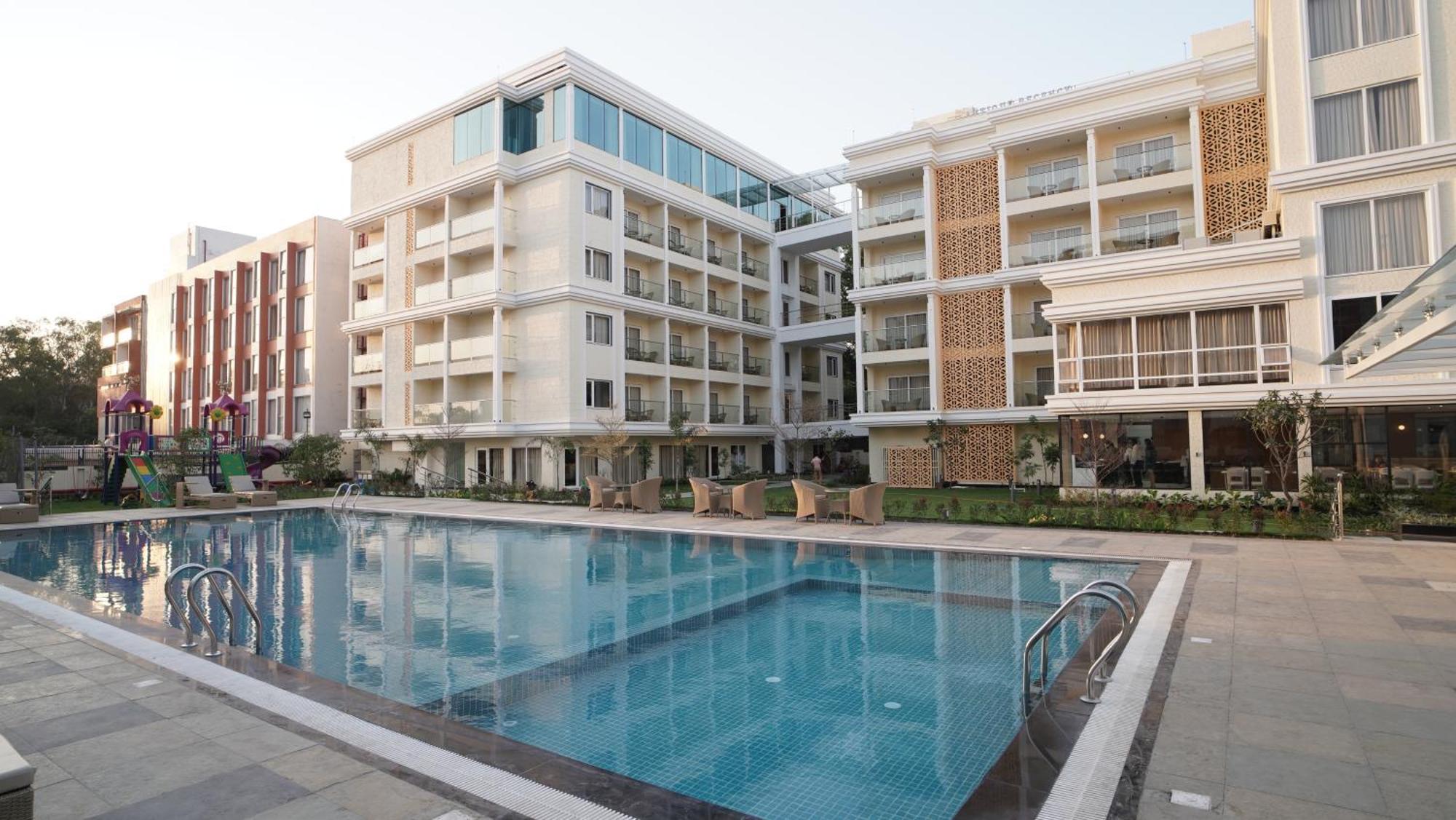 Antique Regency !! Luxurious Hotel In Digha !! Екстериор снимка