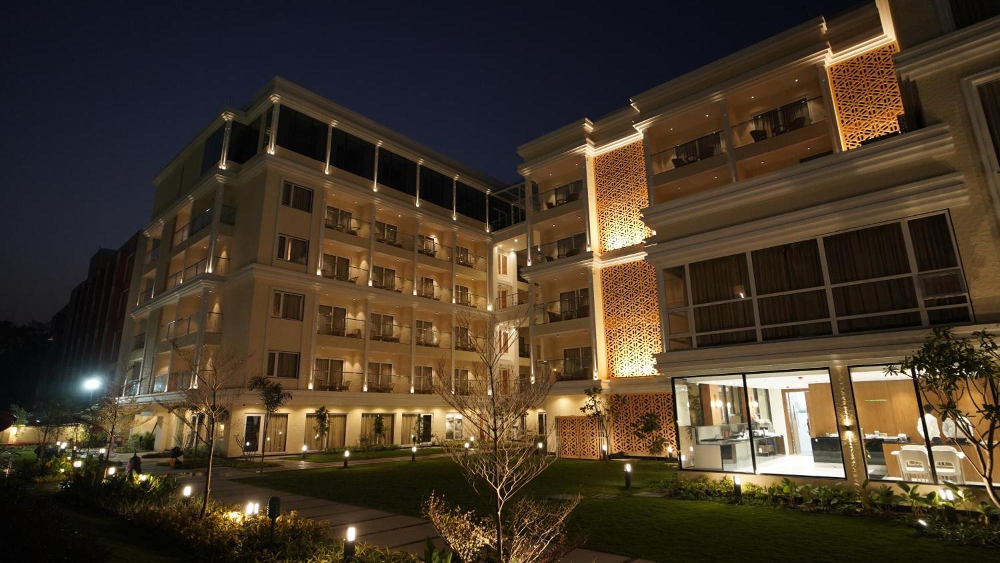 Antique Regency !! Luxurious Hotel In Digha !! Екстериор снимка